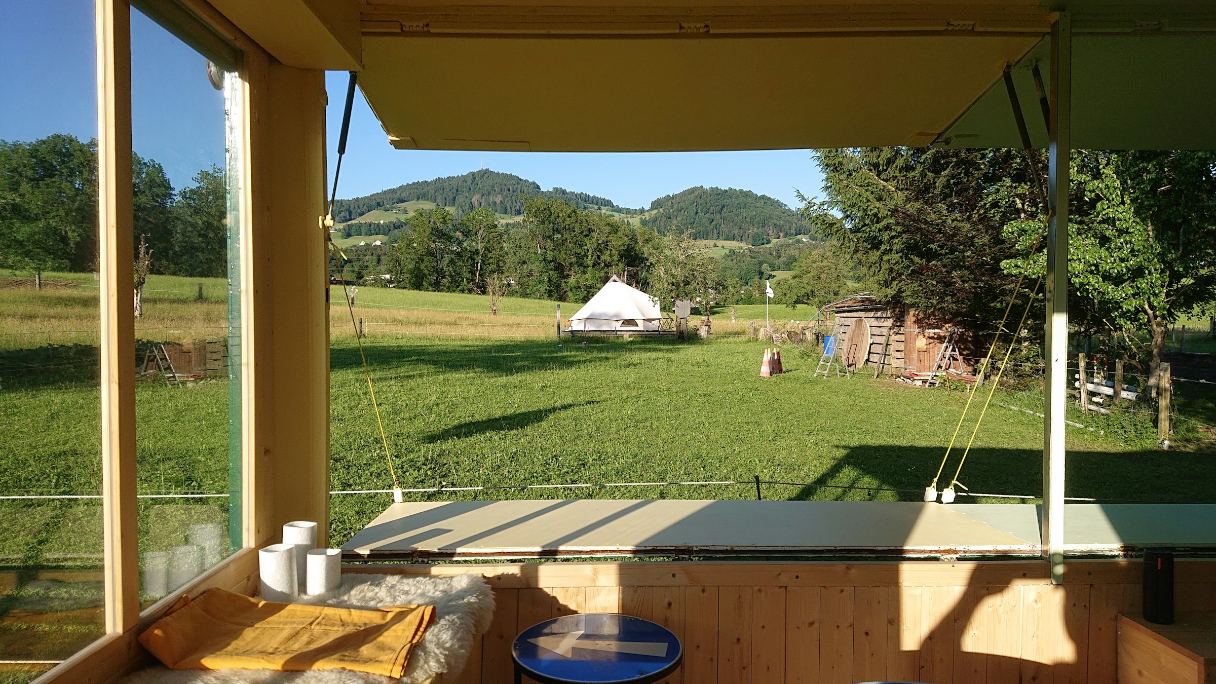 "Bauwagen" auf dem Schönbühlhof