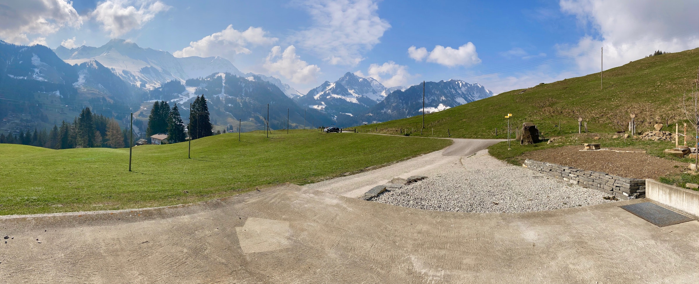 Auf dem Schloss über dem Schwarzsee