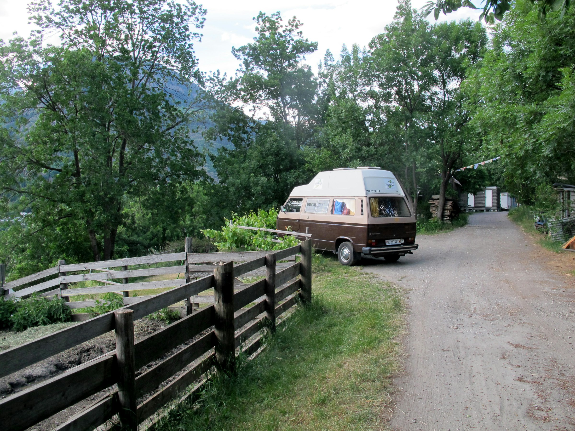 Camp mit Bergsicht
