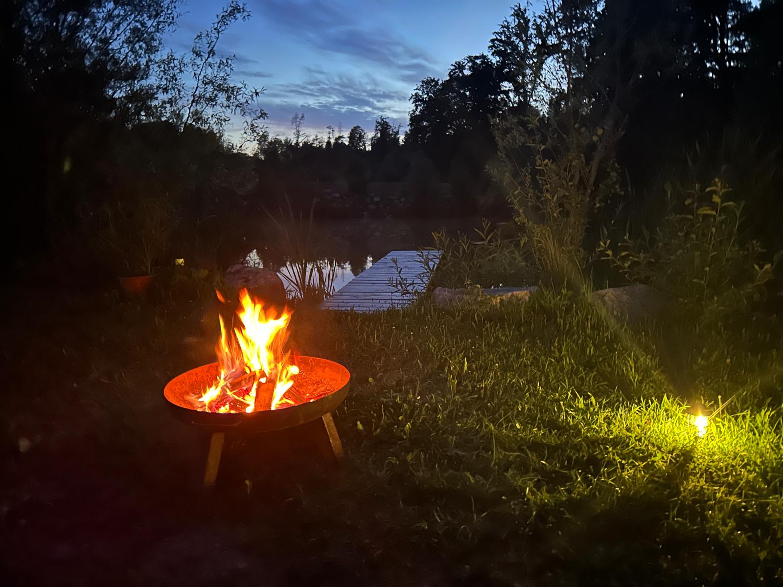 Wilde Heimat 2, Campen am Tinyhaus