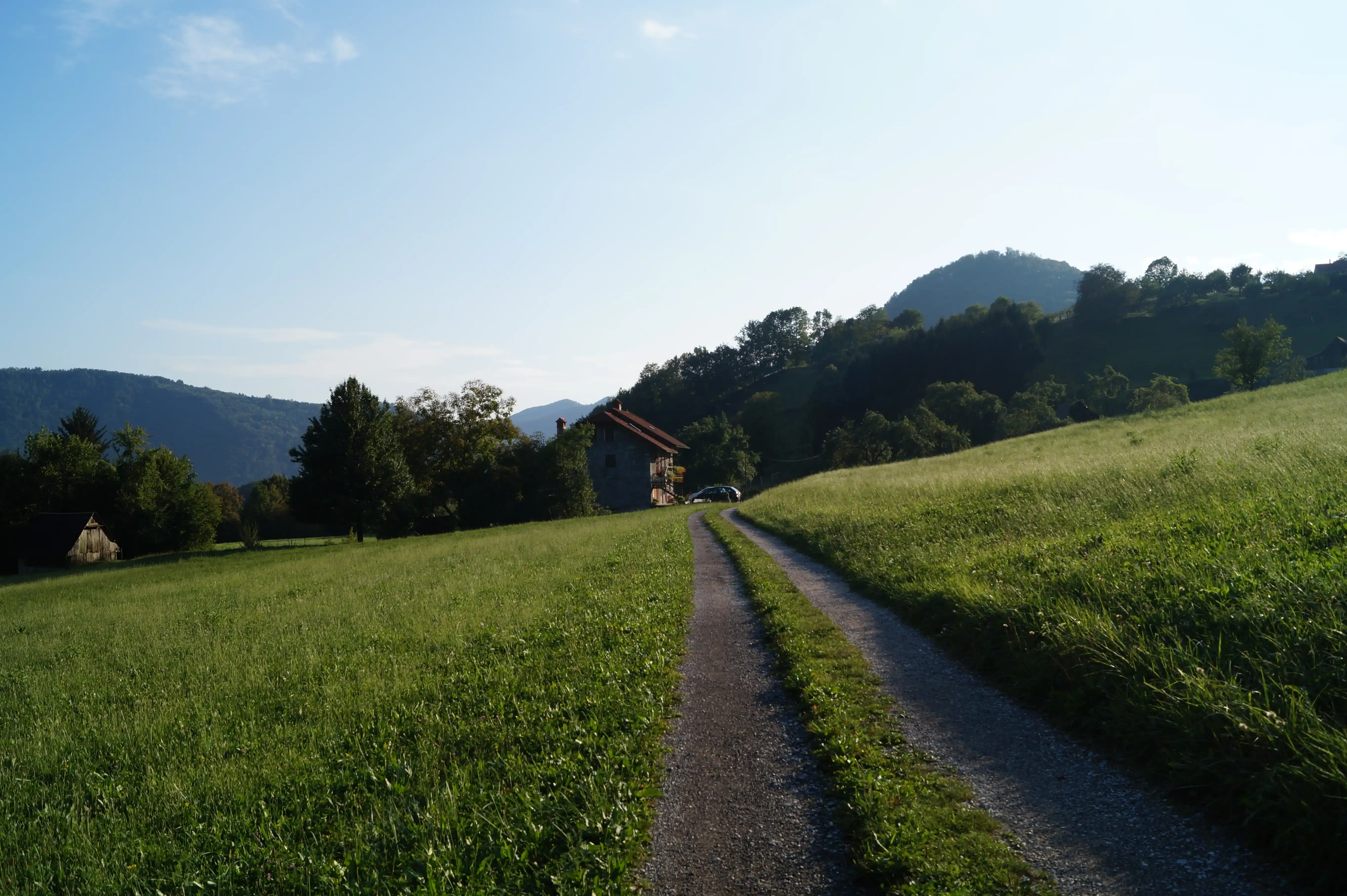 Hütte mieten in Österreich: naturnahe Berghütten und Almhütten bei privaten Gastgeber:innen