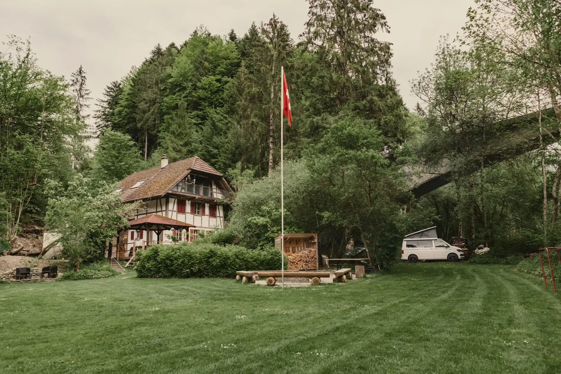 Camping Schweiz.webp